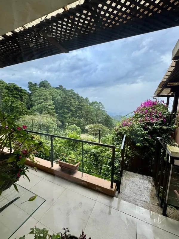 Casa en venta - Bellas Luces - Santa Catarina Pinula — Casa en Venta en Santa Catarina Pinula, Carretera a El Salvador, Guatemala, Ciudad — foto 10 de 11