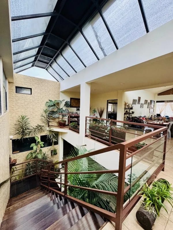Casa en venta - Bellas Luces - Santa Catarina Pinula — Casa en Venta en Santa Catarina Pinula, Carretera a El Salvador, Guatemala, Ciudad — foto 3 de 11