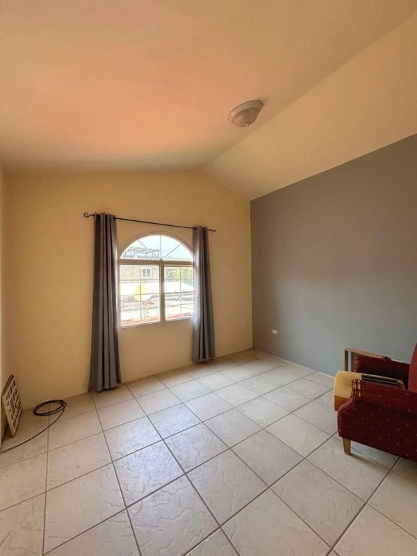 CASA EN VENTA CONDOMINIO LAS ORQUÍDEAS SECTOR A-1 SAN CRISTÓBAL ZONA 8 MIXCO — Casa en Venta en Zona 8 Mixco, Guatemala, Ciudad — foto 5 de 13