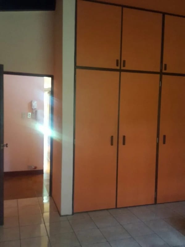 Casa en San Lucas, fuera de garita a pocos metros de Asgard Resort — Casa en Venta en San Lucas Sacatepéquez, Sacatepéquez — foto 2 de 10