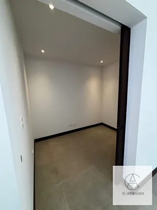 Casa en renta en Molie, zona 10 — Casa en Alquiler en Zona 10, Guatemala, Ciudad — miniatura 10 de 16