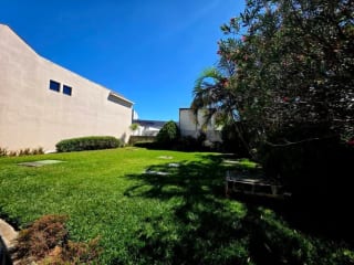 CASA EN VENTA SAN CRISTÓBAL A LA PAR DE SANKRIS MALL — Casa en Venta en Zona 8 Mixco, Guatemala, Ciudad — miniatura 5 de 9
