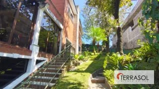 Casa en venta en Zona 13 – Elgin II | Casa de esquina con amplios jardines — Casa en Venta en Elgin, Zona 13, Guatemala, Ciudad — miniatura 2 de 13