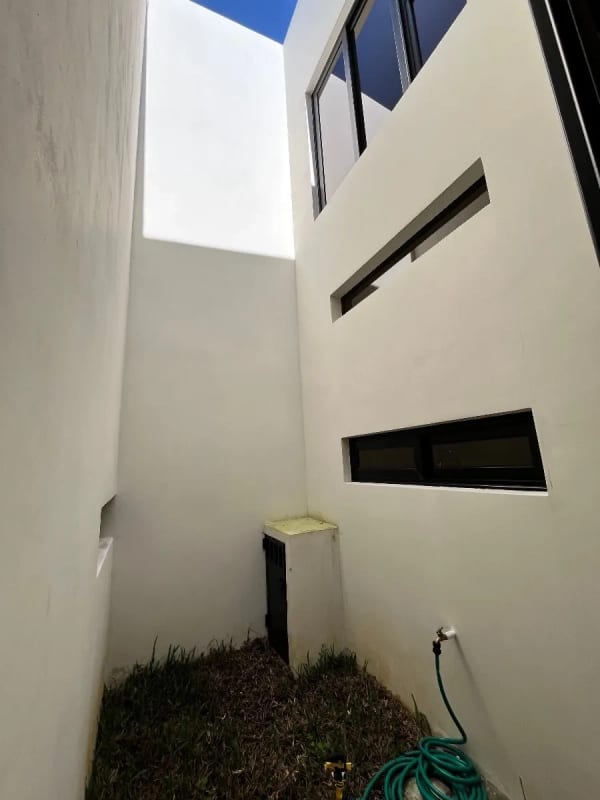 Casa nueva en venta de 3 habitaciones, Hacienda Real zona 16 — Casa en Venta en Hacienda Real, Zona 16, Guatemala, Ciudad — foto 3 de 17