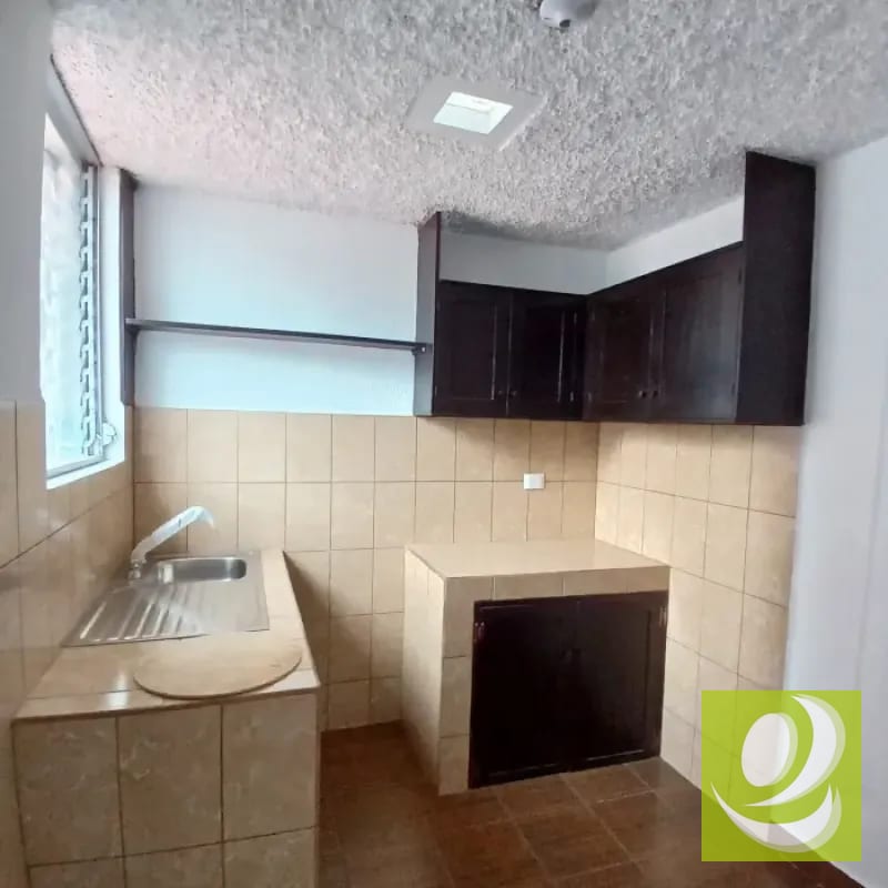 Vendo Casa en Panorama de San Cristobal — Casa en Venta en Zona 8 Mixco, Guatemala, Ciudad — foto 1 de 5