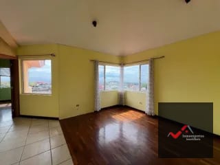 CASA EN VENTA SAN CRISTOBAL ZONA 8 DE MIXCO — Casa en Venta en Zona 8 Mixco, Guatemala, Ciudad — miniatura 3 de 10