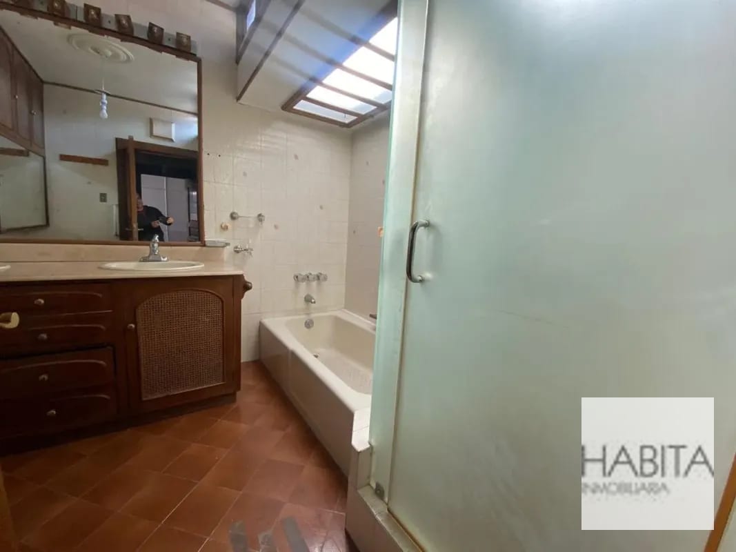 Casa en Venta en la Villa zona 14 — Casa en Venta en Zona 14, Guatemala, Ciudad — foto 3 de 12