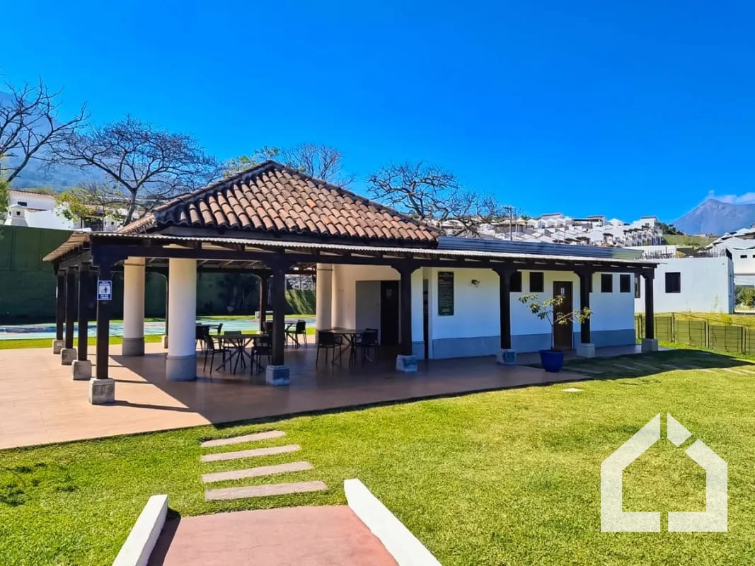 Casa en San Pedro Las Huertas, Sacatepéquez — Casa en Venta en San Pedro Sacatepéquez, Sacatepéquez — foto 3 de 15