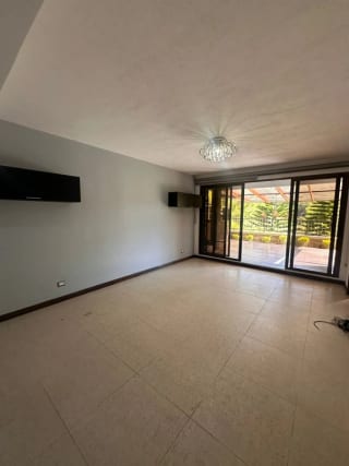 casa en venta santuria muxbal — Casa en Venta en Santuaria Muxbal, Muxbal, Guatemala, Ciudad — miniatura 8 de 16