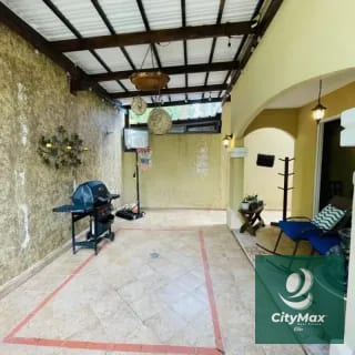 CASA EN VENTA – CONDOMINIO VILLAS EUROPEAS — Casa en Venta en Villas Europeas, Carretera a El Salvador, Guatemala, Ciudad — miniatura 3 de 12