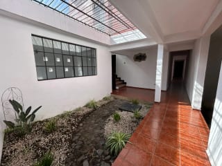 Casa en venta en San Pedro las Huertas a 10 minutos de Antigua Guatemala — Casa en Venta en San Pedro Las Huertas, Antigua, Sacatepéquez — miniatura 1 de 17