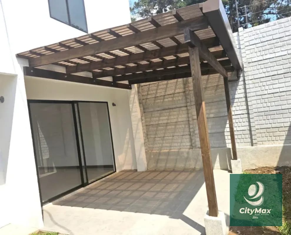 CASA EN VENTA - FORET DE ARRAZOLA — Casa en Venta en Arrazola Country Club, Carretera a El Salvador, Guatemala, Ciudad — foto 4 de 7