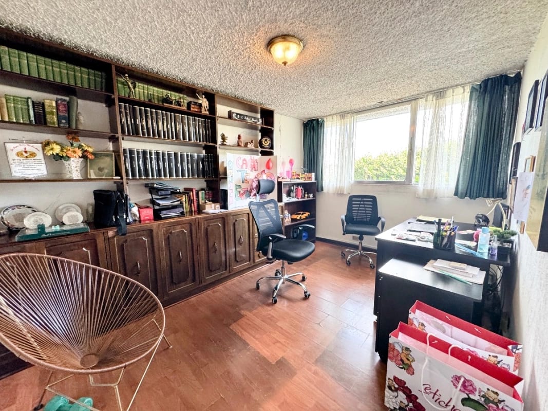 Casa 5 dormitorios en venta en Colonia Lourdes Zona 16 — Casa en Venta en Zona 16, Guatemala, Ciudad — foto 6 de 14