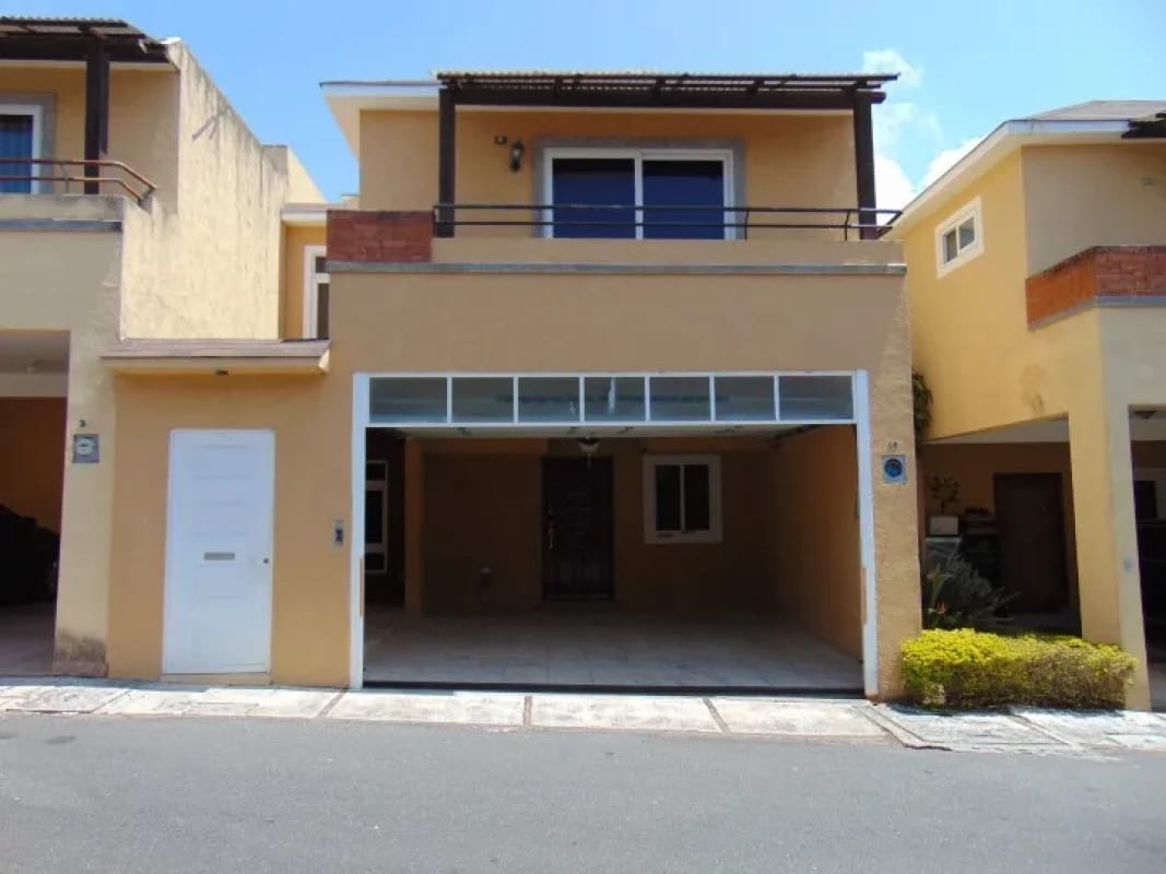 VENDO CASA BOSQUES DE ARRAZOLA. 4 HABITACIONES. ENGANCHE DE: Q.63,800. CASA FHA — Casa en Venta en San José Pinula, Guatemala, Ciudad — foto 9 de 9