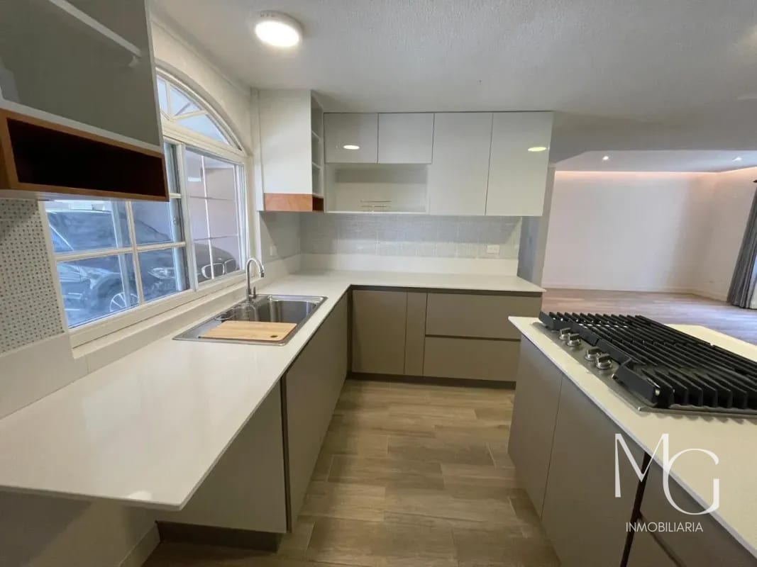 Venta de Casa en condominio Santa Anita 2, Km. 18.6 Carretera a San José Pinula. — Casa en Venta en San José Pinula, Guatemala, Ciudad — foto 6 de 12