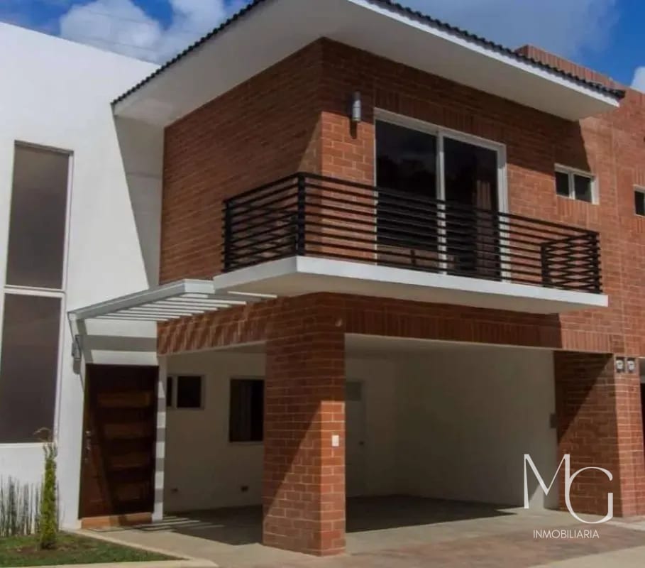EN VENTA HERMOSA CASA PARA ESTRENAR, TRIVENTO DE SAN VICENTE, CAES — Casa en Venta en Trivento, Carretera a El Salvador, Guatemala, Ciudad — foto 1 de 13