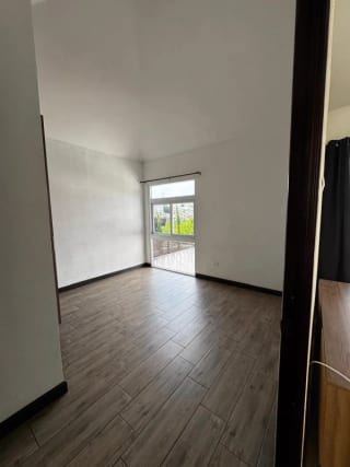 Casa en Venta Km. 22.5 CAES Villa Capelo — Casa en Venta en km 21-25, Carretera a El Salvador, Guatemala, Ciudad — miniatura 10 de 16