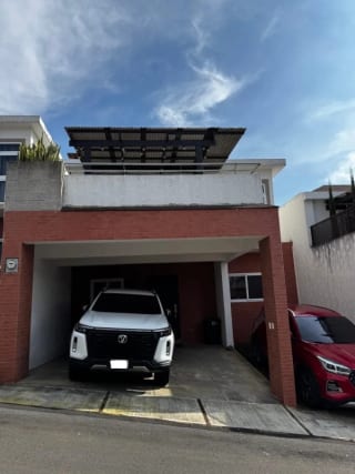 Casa en Venta Km. 22.5 CAES Villa Capelo — Casa en Venta en km 21-25, Carretera a El Salvador, Guatemala, Ciudad — miniatura 1 de 17