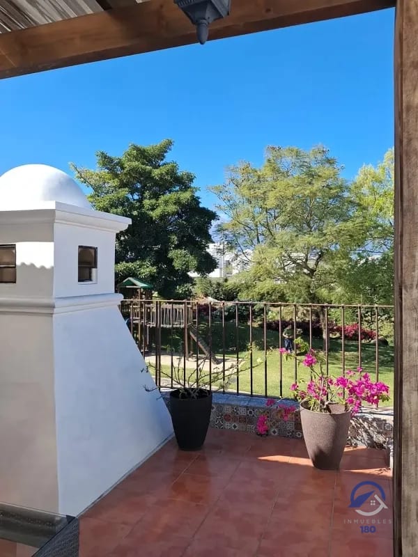 Casa en venta en Barrio Las Campanas, San Pedro Las Huertas, Sacatepéquez — Casa en Venta en San Pedro Sacatepéquez, Sacatepéquez — foto 7 de 15