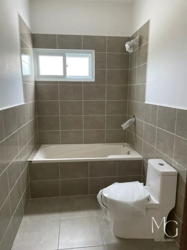 CASA EN VENTA PARA ESTRENAR, TRIVENTO DE SAN VICENTE, FRAIJANES — Casa en Venta en Carretera a El Salvador, Guatemala, Ciudad — foto 4 de 9