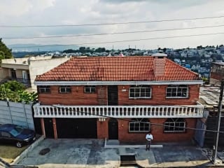 Casa en VENTA COLONIA EL TESORO zona 2 de Mixco — Casa en Venta en Zona 2 Mixco, Guatemala, Ciudad — miniatura 1 de 9