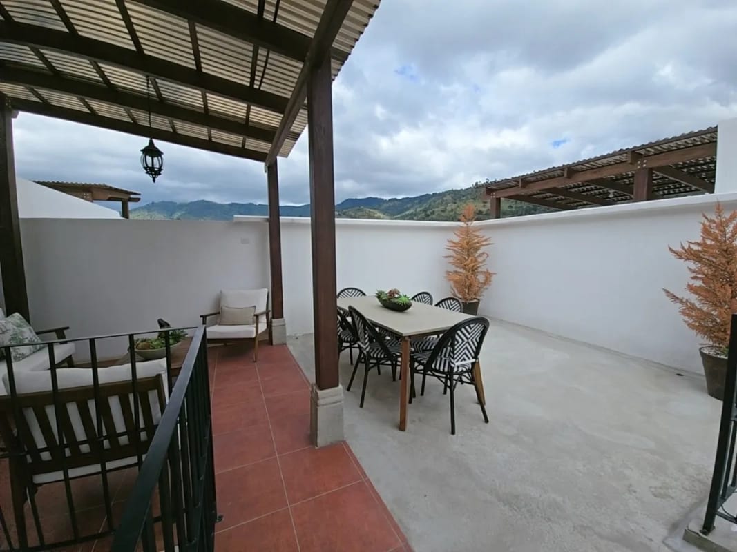 Se renta casa, Paseo San Lorenzo, Antigua GT, 5 hab, $1200 — Casa en Alquiler en Antigua, Sacatepéquez — foto 4 de 12