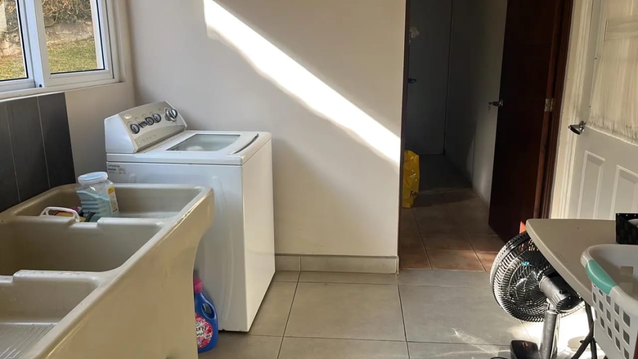 VENDO CASA KM16.5 CARRETERA A EL SALVADOR DENTRO DE LINDO CONDOMINIO — Casa en Venta en Carretera a El Salvador, Guatemala, Ciudad — foto 5 de 16