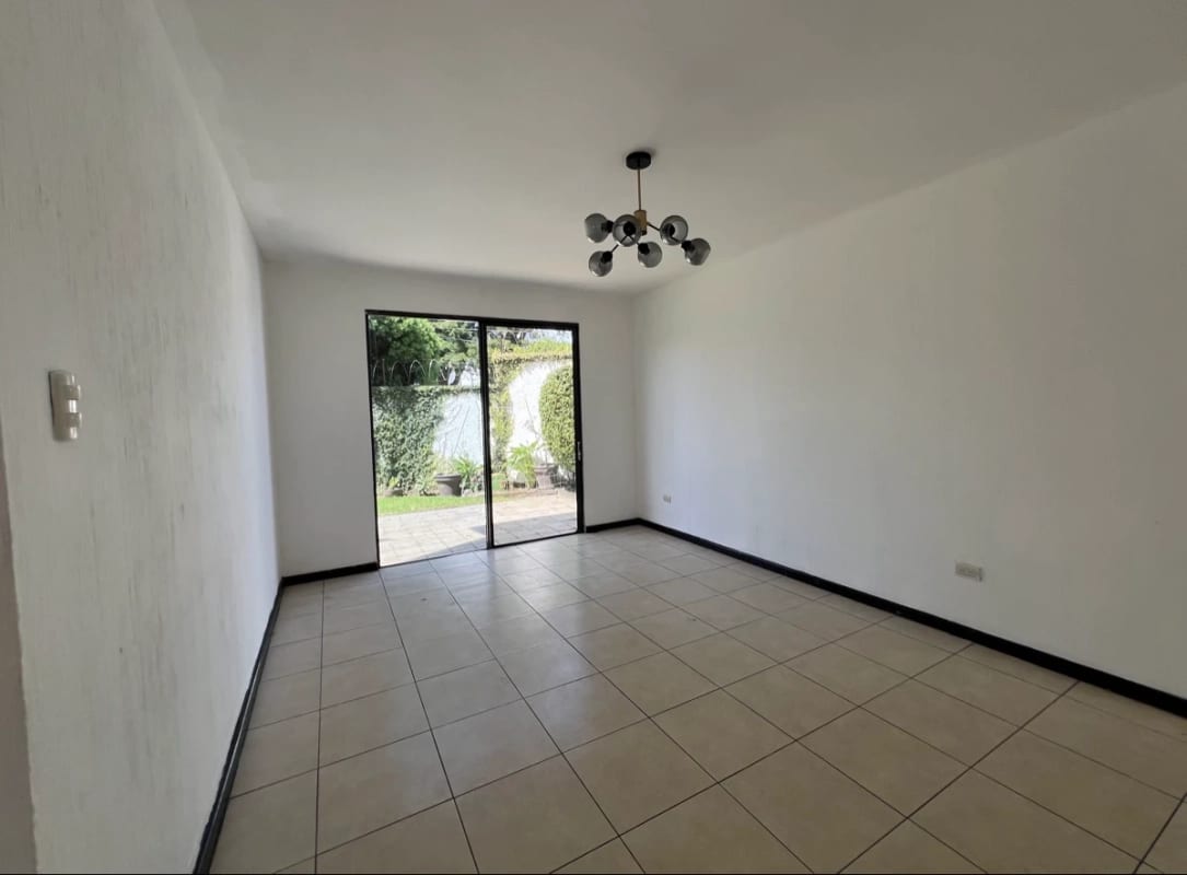 Casa en Venta en Terravista Coventry Km 16.5 Carretera a Olmeca — Casa en Venta en Terravista, Carretera a El Salvador, Guatemala, Ciudad — foto 11 de 12