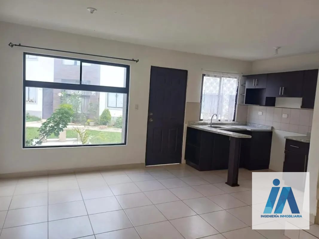 TOWNHOUSE EN ALQUILER -, 📍Villas de San José, San José Pinula | Ubicación segura y ambiente tranquilo en sector residencial. — Casa en Alquiler en San José Pinula, Carretera a El Salvador, Guatemala, Ciudad — foto 7 de 9