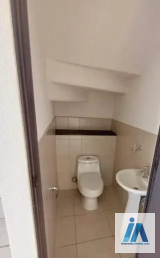 TOWNHOUSE EN ALQUILER -, 📍Villas de San José, San José Pinula | Ubicación segura y ambiente tranquilo en sector residencial. — Casa en Alquiler en San José Pinula, Carretera a El Salvador, Guatemala, Ciudad — miniatura 4 de 9