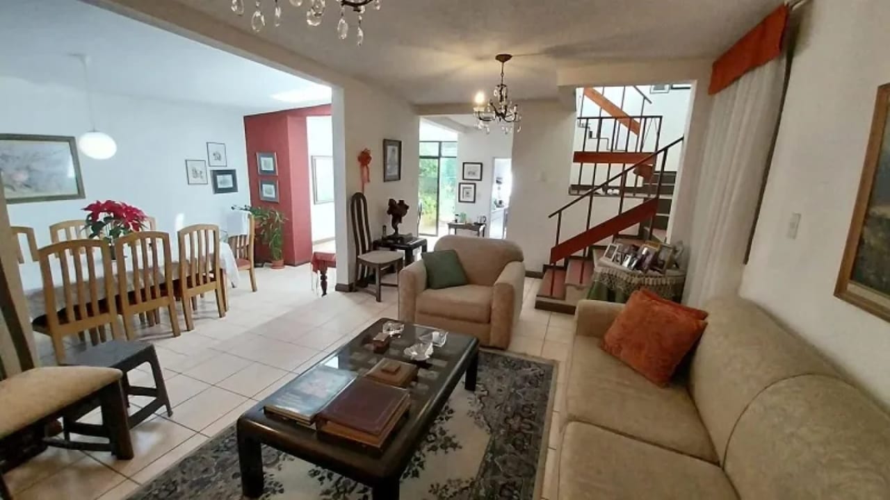 Venta de casa en zona 13 Elgin 2 dentro de condominio. — Casa en Venta en Elgin, Zona 13, Guatemala, Ciudad — foto 1 de 14