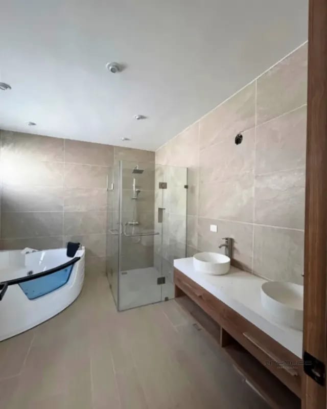 CASA EN VENTA EN ZONA 16 EN PLANOS — Casa en Venta en Hacienda Real, Zona 16, Guatemala, Ciudad — foto 7 de 14
