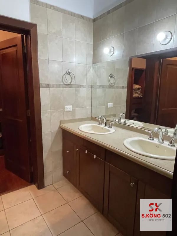 SE VENDE LINDA CASA EN UBICACIÓN PRIVILEGIADA - SAN RAFAEL 2 — Casa en Venta en San Rafael, Santa Catarina Pinula, Guatemala, Ciudad — foto 10 de 17