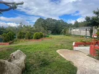 Hermosa y Amplia Casa en Venta Santa Catarina Pinula — Casa en Venta en Santa Catarina Pinula, Guatemala, Ciudad — miniatura 2 de 12