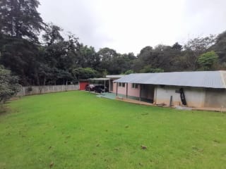 VENDO HERMOSA GRANJA EN EL MANZANILLO, SACATEPÉQUEZ — Casa en Venta en San Lucas Sacatepéquez, Sacatepéquez — miniatura 1 de 17