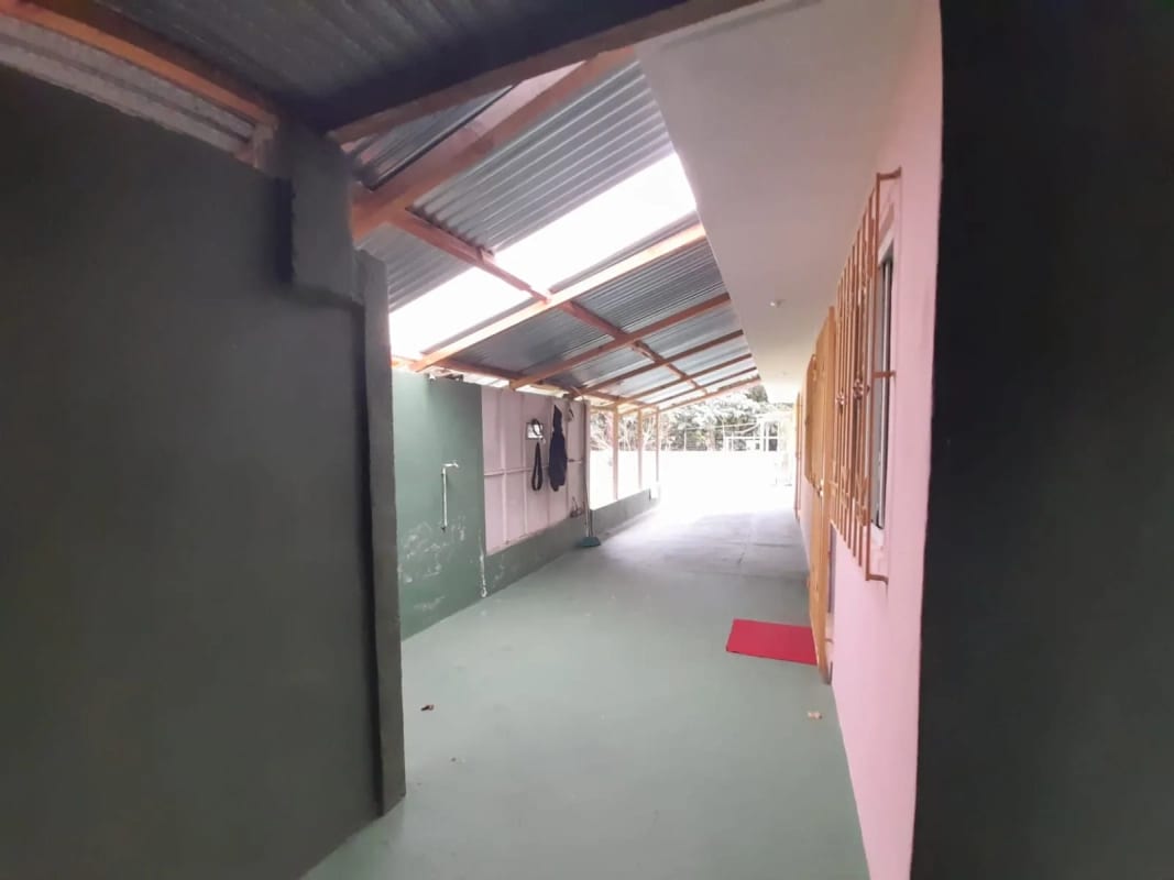 VENDO HERMOSA GRANJA EN EL MANZANILLO, SACATEPÉQUEZ — Casa en Venta en San Lucas Sacatepéquez, Sacatepéquez — foto 15 de 17
