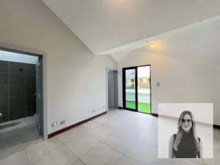 VENTA CASA CON APTO/ CARR. SJP/ LOS MANANTIALES — Casa en Venta en Carretera a El Salvador, Guatemala, Ciudad — miniatura 8 de 13