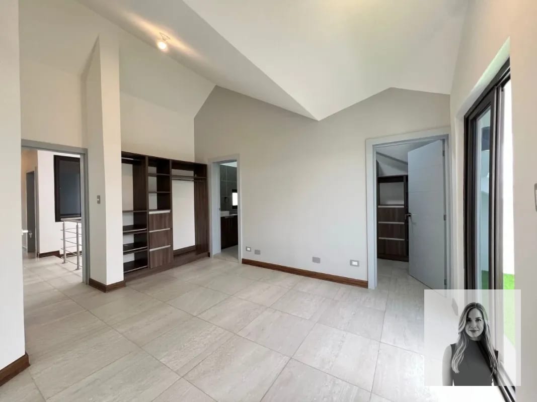 VENTA CASA CON APTO/ CARR. SJP/ LOS MANANTIALES — Casa en Venta en Carretera a El Salvador, Guatemala, Ciudad — foto 7 de 13