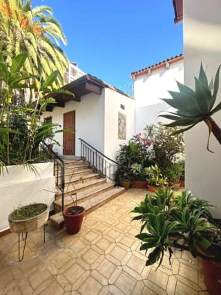 CASA EN VENTA - AMPLIO JARDÍN -  MALLORCA LA VILLA ZONA 14 — Casa en Venta en Zona 14, Guatemala, Ciudad — miniatura 14 de 16