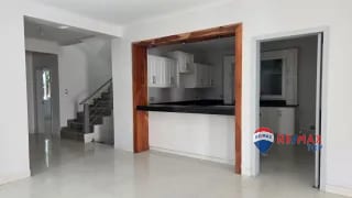 ZONA 16, VENDO CASA DE 2 NIVELES 4 HAB. / BOULEVARD ACATÁN — Casa en Venta en Zona 16, Guatemala, Ciudad — miniatura 11 de 13