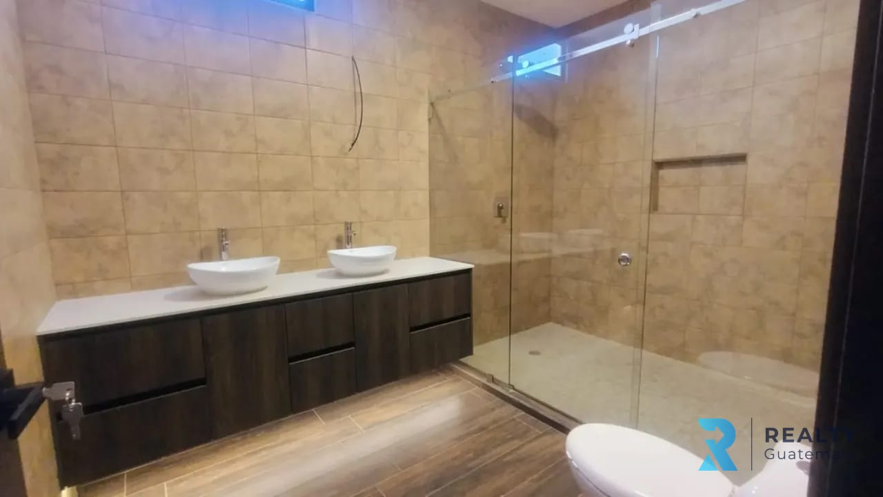 VENDO Casa, Diamantes De Gadiel, Carretera Santa Elena Barillas, Para Estrenar!! — Casa en Venta en Villa Canales, Guatemala, Ciudad — foto 3 de 8