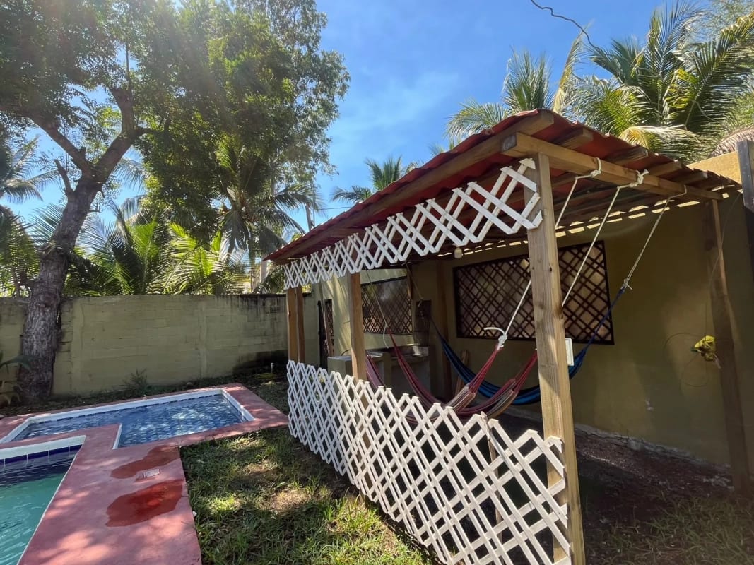 CASA AMUEBLADA EN VENTA MONTERRICO — Casa en Venta en Monterrico, Santa Rosa — foto 6 de 16