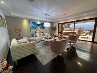 CASA VENTA ZONA 10, CONDOMINIO EXCLUSIVO, 440 MTS2~4 DORMITORIO 3.5 BAÑOS~4 PARQUEOS $1,150,000 DOLARES — Casa en Venta en Zona 10, Guatemala, Ciudad — miniatura 2 de 11