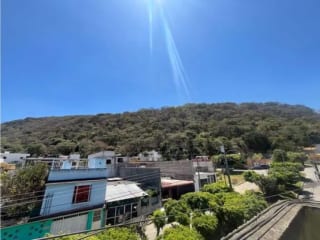 CASA EN VENTA VALLE DE LA MARIPOSA AMATITLAN — Casa en Venta en Amatitlán, Guatemala, Ciudad — miniatura 1 de 15