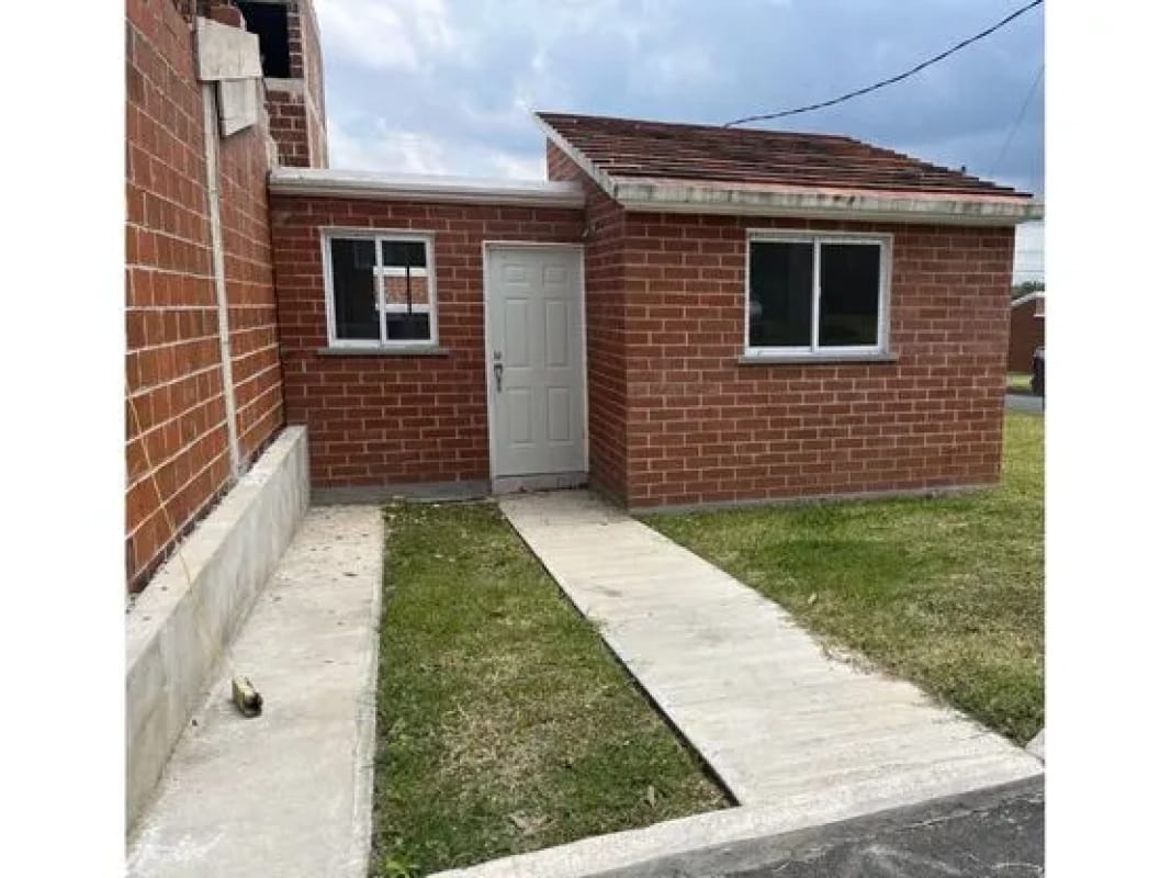 CASA EN VENTA RESERVAS DE MINERVA — Casa en Venta en Zona 4 Mixco, Guatemala, Ciudad — foto 1 de 11