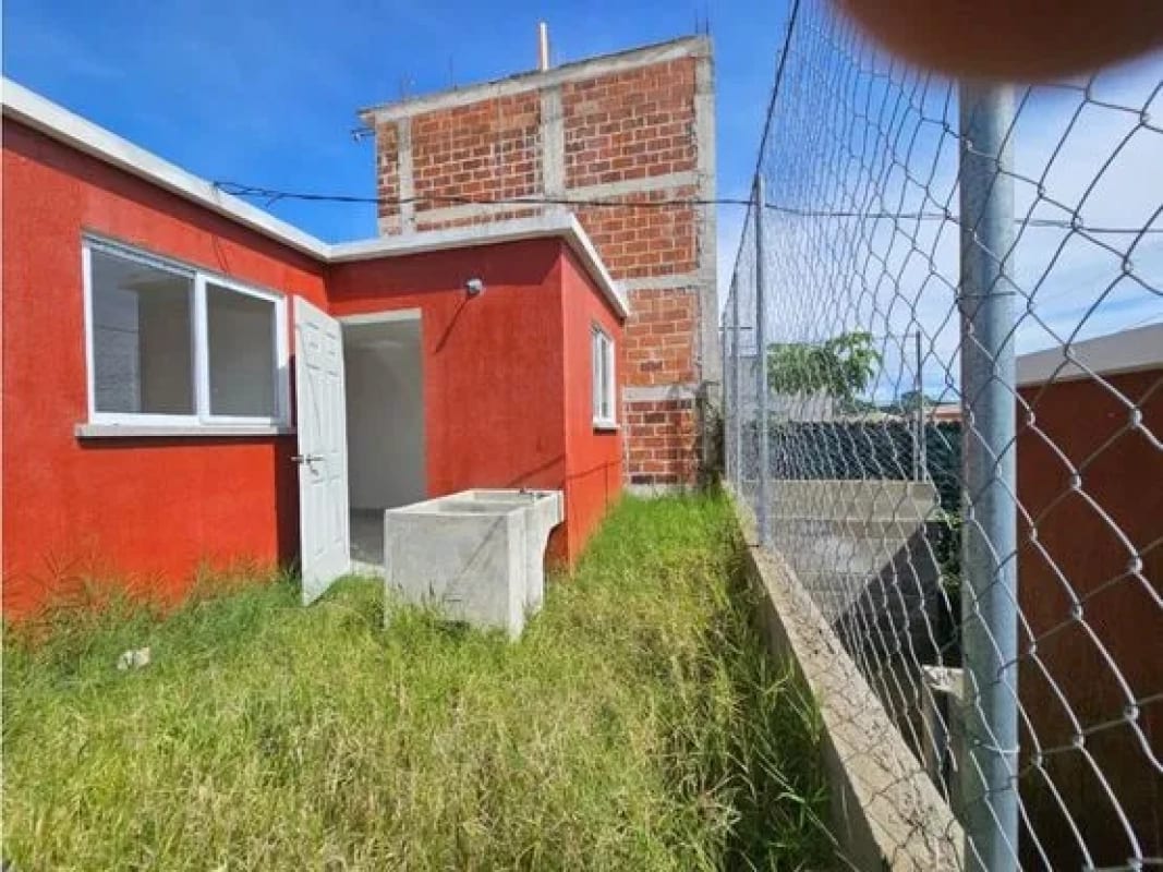 CASA EN VENTA RESERVAS DE MINERVA — Casa en Venta en Zona 4 Mixco, Guatemala, Ciudad — foto 3 de 11