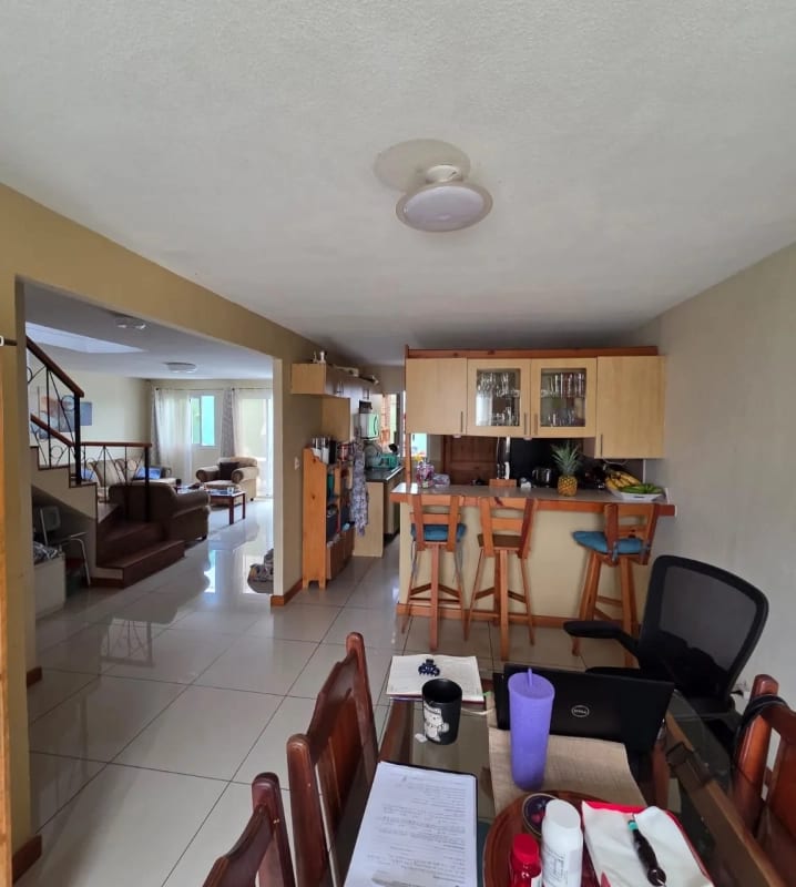 Venta Casa Arrazola Country Club — Casa en Venta en Fraijanes, Carretera a El Salvador, Guatemala, Ciudad — foto 3 de 17