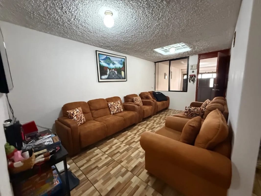 Casa en Venta Jardines de Minerva 1 Zona 11 Mixco — Casa en Venta en Zona 11 Mixco, Guatemala, Ciudad — foto 14 de 15