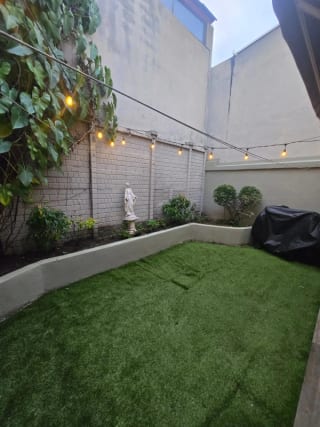 Casa amplia en zona 16 bulevar Acatán — Casa en Venta en Zona 16, Guatemala, Ciudad — miniatura 8 de 10