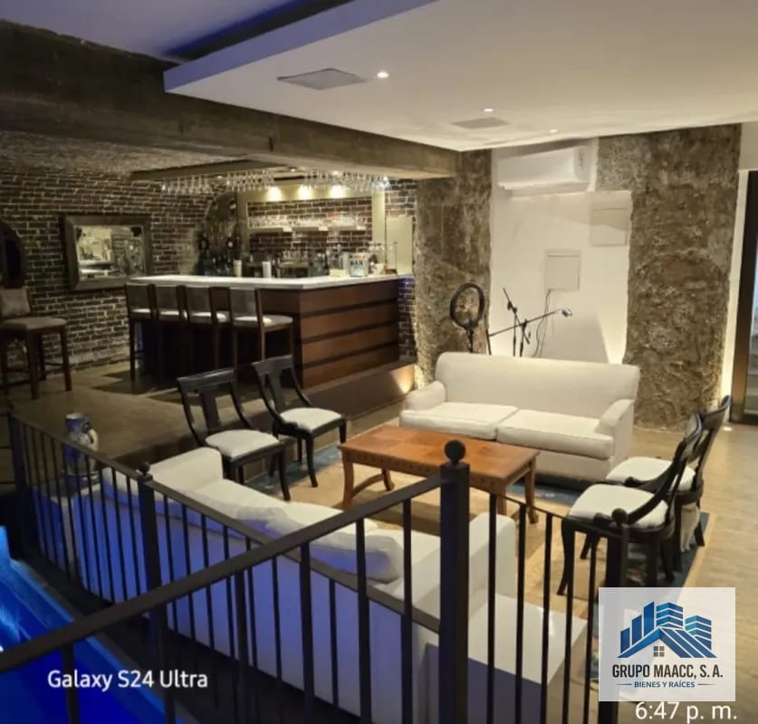 VENTA HERMOSA CASA ZONA 15 VISTA HERMOSA 1 — Casa en Venta en Zona 15, Guatemala, Ciudad — foto 1 de 15